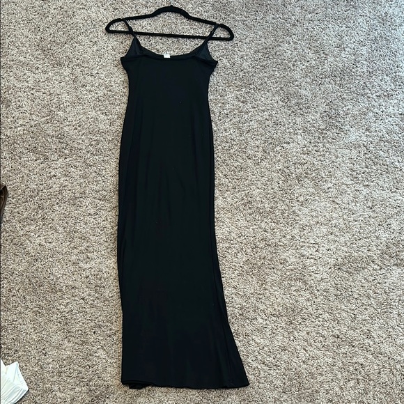 Elegant Shapefit Black Maxi Dress Small - Picture 3 of 6